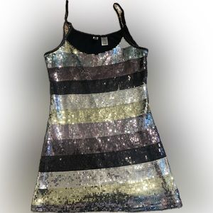 BKE sequined top NWOT